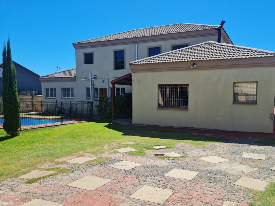 5 Bedroom Property for Sale in Fauna Free State